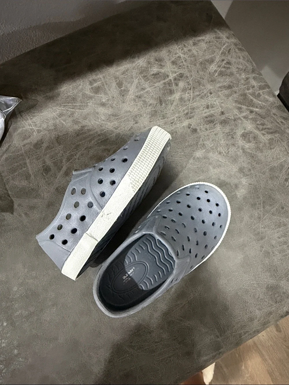 Old Navy Kids Gray Slip-On Foam shoes